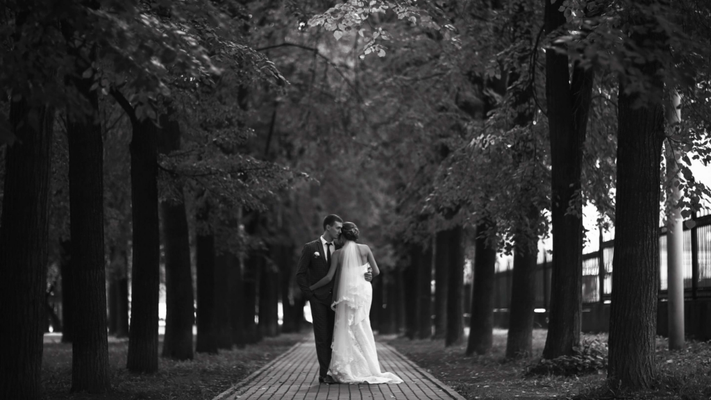 Retro Style Responsive Web Designs Can Help Capture the Audiences Attention.